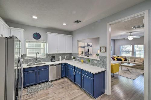 Houston Home With Fire Pit About 2 Mi To Downtown!