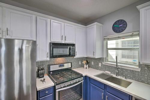 Houston Home With Fire Pit About 2 Mi To Downtown!