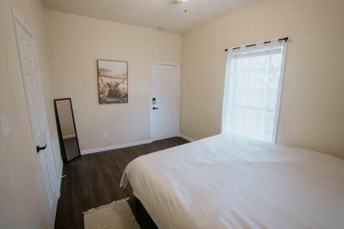 4bd 2 Bath Home In Downtown Mckinney!