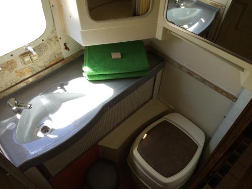 Bed & Breakfast Belrepayre Airstream Retro