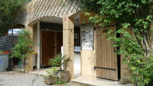 Bed & Breakfast Belrepayre Airstream Retro