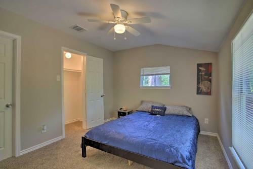 Pet-friendly Retreat About 2 Mi To Lake Conroe!