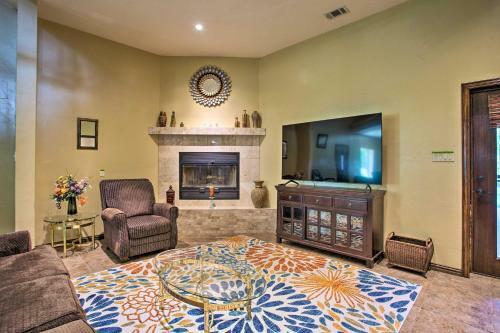 Unique Pilot Point Home With State Park Access!