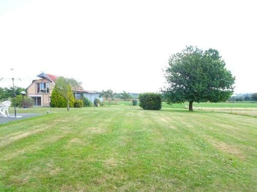 Holiday Home Marcilly