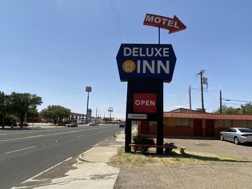 Motel Deluxe Inn