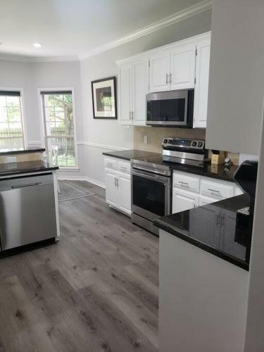 Newly Renovated Home In Temple Medical District