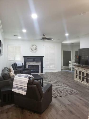 Newly Renovated Home In Temple Medical District