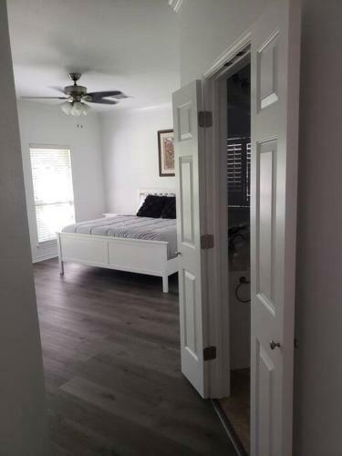 Newly Renovated Home In Temple Medical District