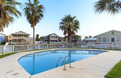 Apartamento Kontiki Beach Resort #218 - Stay Salty