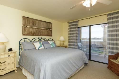 Apartamento Bay House Condos #2706 - Rock `n Reel