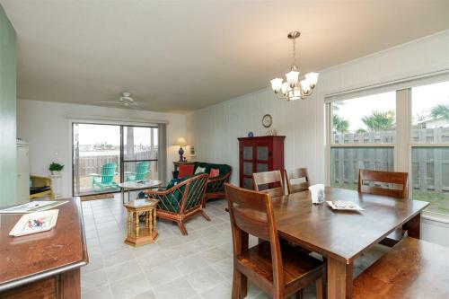 Apartamento Bay House Condos #2706 - Rock `n Reel