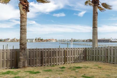Apartamento Bay House Condos #2706 - Rock `n Reel