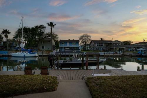 Catch & Play On Estes Bay