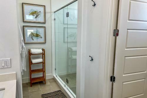 Foxtail Poolside Escape Reserve At St Charles Bay