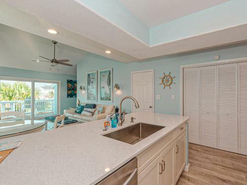 Apartamento Kontiki Bayfront Condo #405