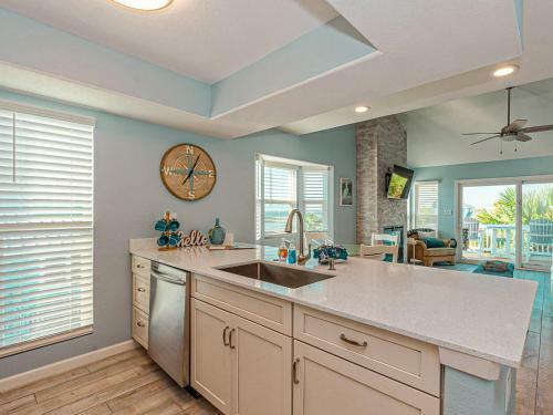 Apartamento Kontiki Bayfront Condo #405