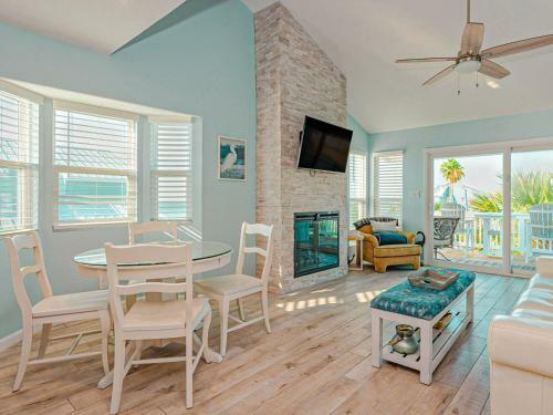 Apartamento Kontiki Bayfront Condo #405