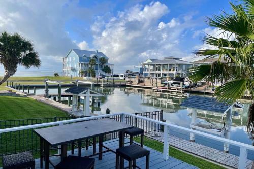 Dock Holiday