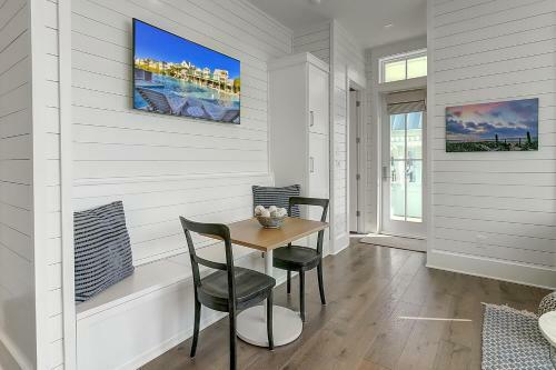 Edgewater Escape 541 Sou