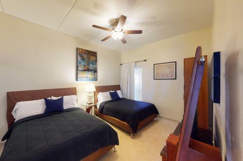 Suntide III Condominiums #101