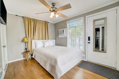 Sunset Bungalow