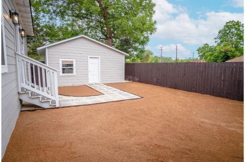 Captivating 4br 2ba Home Near Awesome Downtown