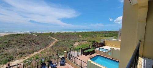 Chris Beach Pool Townhome Home