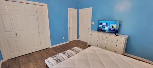 Chris Beach Pool Townhome Home