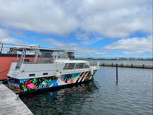 Das Bunte Hausboot