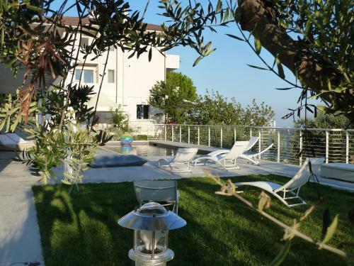 Domus Petrae Bed & Breakfast