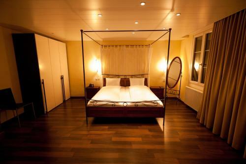 Hotel Restaurant Goldener Schl�ssel