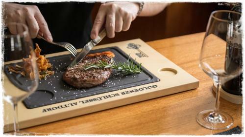 Hotel Restaurant Goldener Schl�ssel
