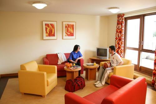 Aparthotel Cappavilla Village , University Of Limerick (summer Accommodation)