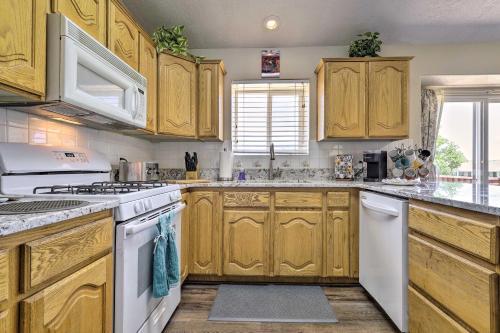 Welcoming Cedar City Home With Private Hot Tub!