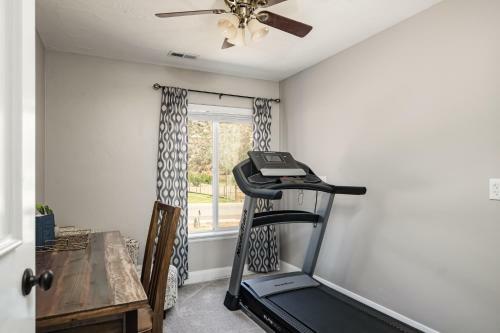 Red Canyon Home, 4bd4ba, Mountain