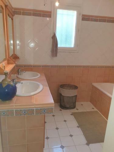 Charmante Villa Priv�e Aux Pieds Des Baux De Provence
