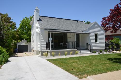 Villa Lincoln Street House