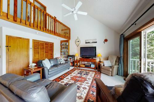 Willoughby Lake House