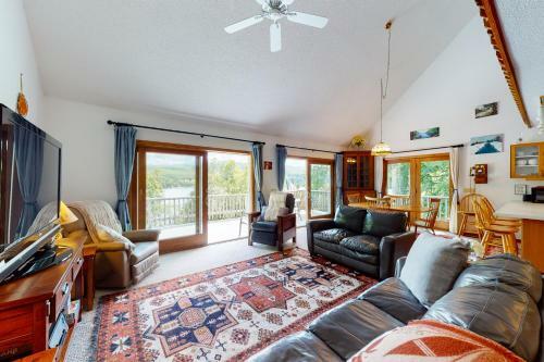 Willoughby Lake House