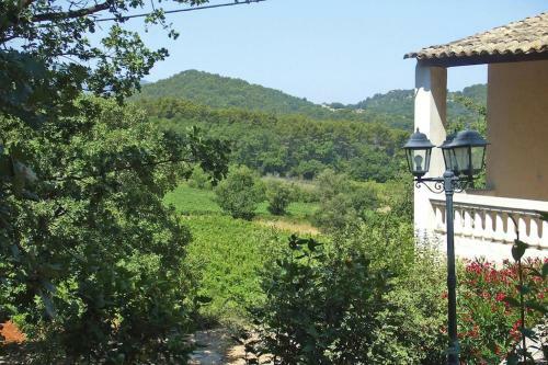 Holiday Home, M�nerbes