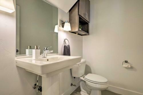 Sunny Resort Townhome And Balcony And Pool Access