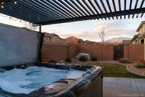 Trailhead - Private Home/hot Tub - Fully Loaded!!!