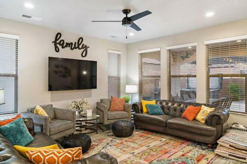 Trailhead - Private Home/hot Tub - Fully Loaded!!!