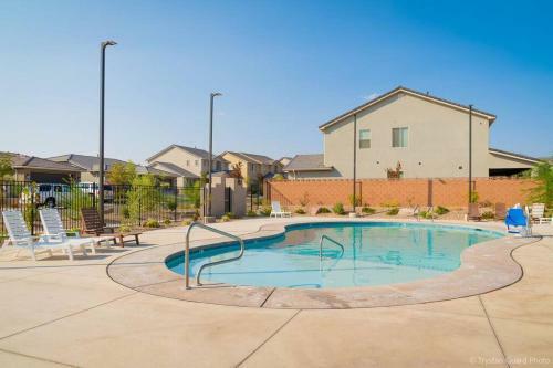 Trailhead - Private Home/hot Tub - Fully Loaded!!!