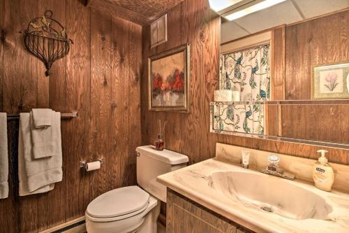 Ski-in And Ski-out Pico Mountain Townhome With Fireplace