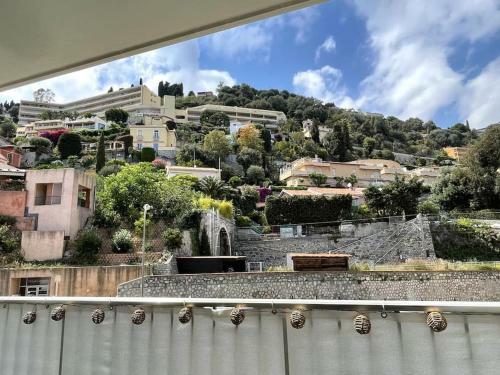 La Room: Seaside Apartment + Terrace + Parking