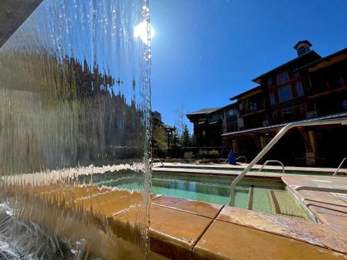 Hotel Classic Canyons Combo