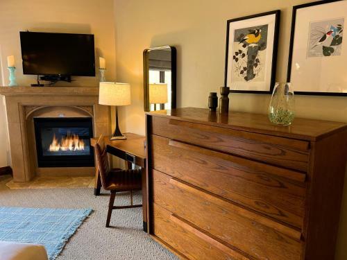 Hotel Classic Canyons Combo