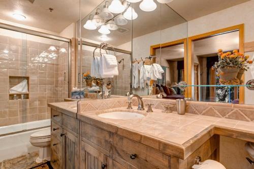Little Belles Mountain Retreat
