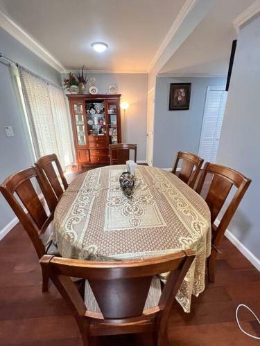 Luxury Two Br Apartment Near Oldhouse Vineyard, Va
